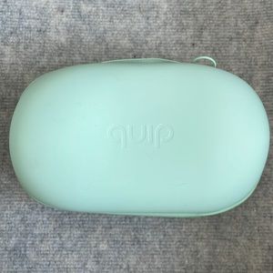 Quip Toiletry bag